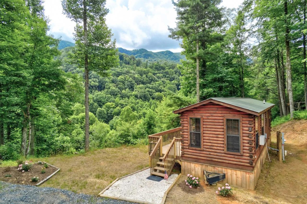 Quaint Log Cabin With Views Near West Jefferson Warrensville Ngoại thất bức ảnh